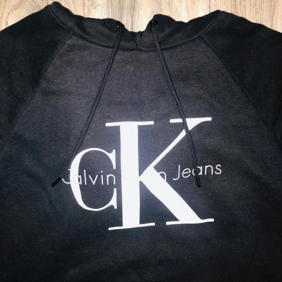 COPY - Calvin Klein Jeans Short Sleeve Sweatshirt/Hoodie - Picture 3 of 12